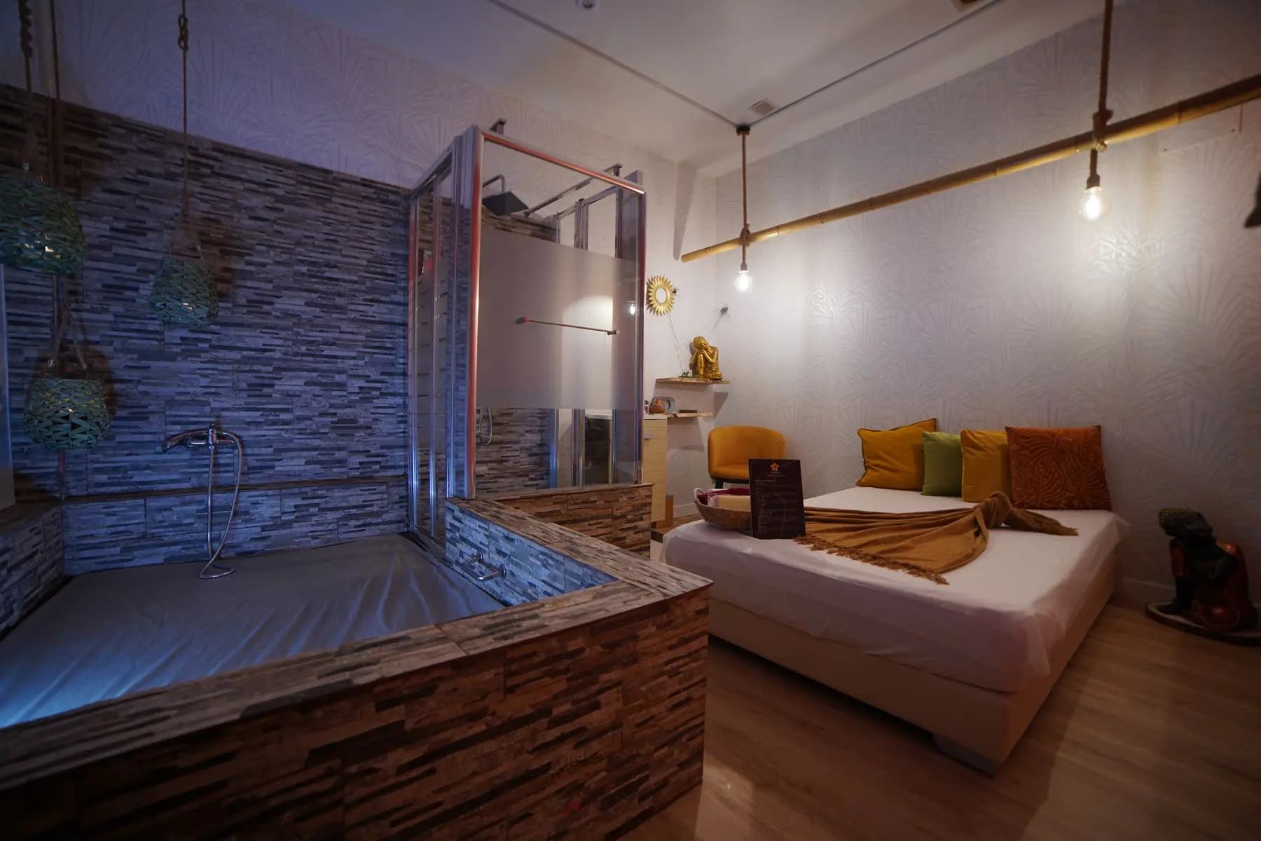 Private room with futon, shower and water area
